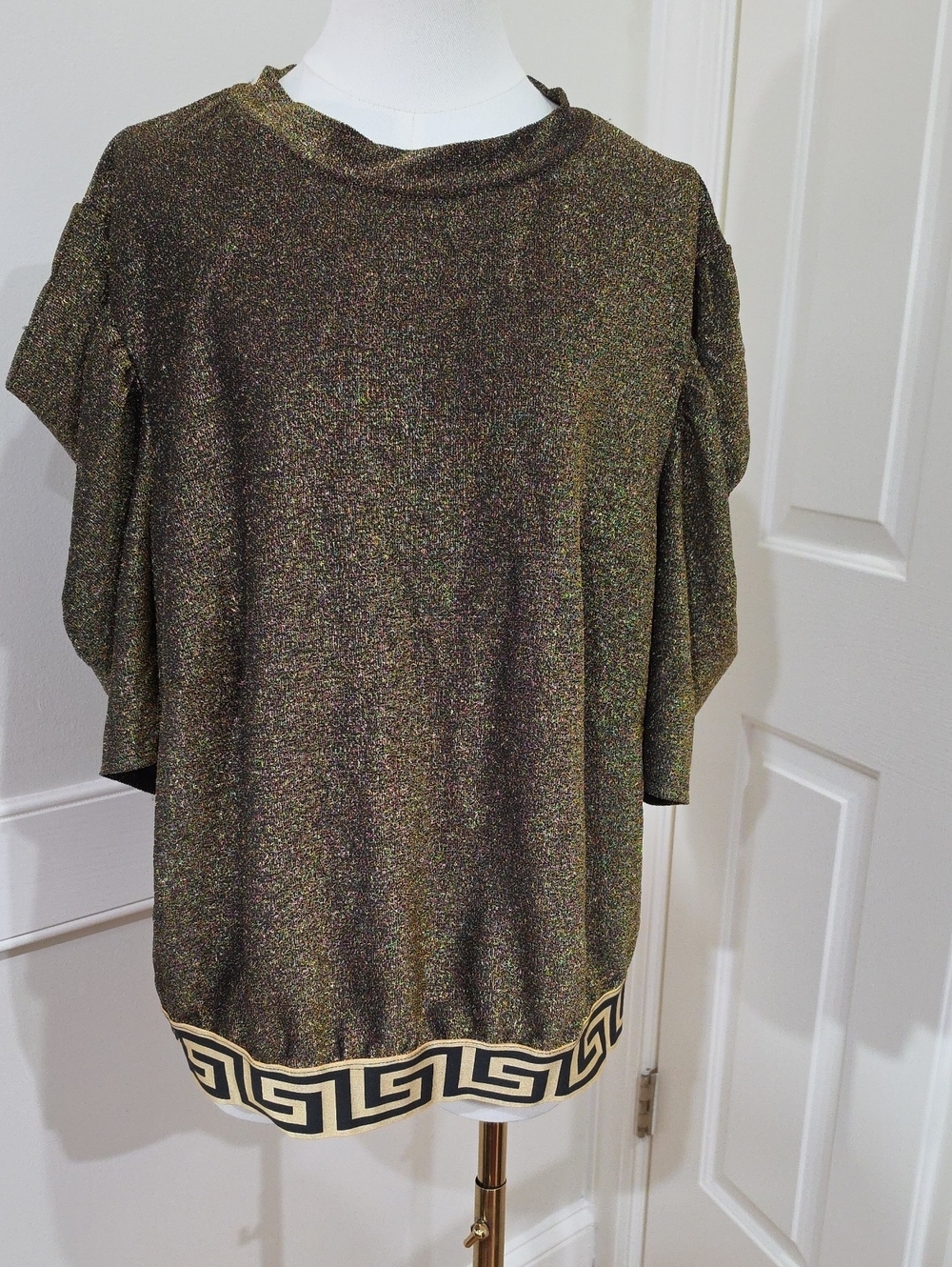 Julia by Love J Metallic Gold Knit Puff Sleeve Top Greek Key Hem Plus Size 1X